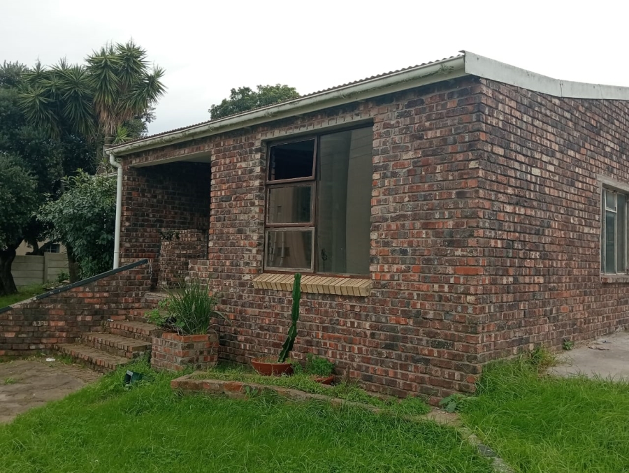 3 Bedroom Property for Sale in Humansdorp Eastern Cape